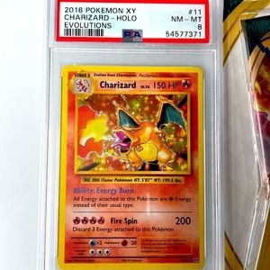 CHARIZARD 2016 HP 150 HOLO RARE